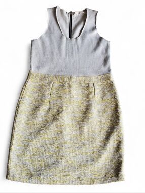 Sleeveless Two-Tone Sheath Dress in Light Gray and Pale Yellow